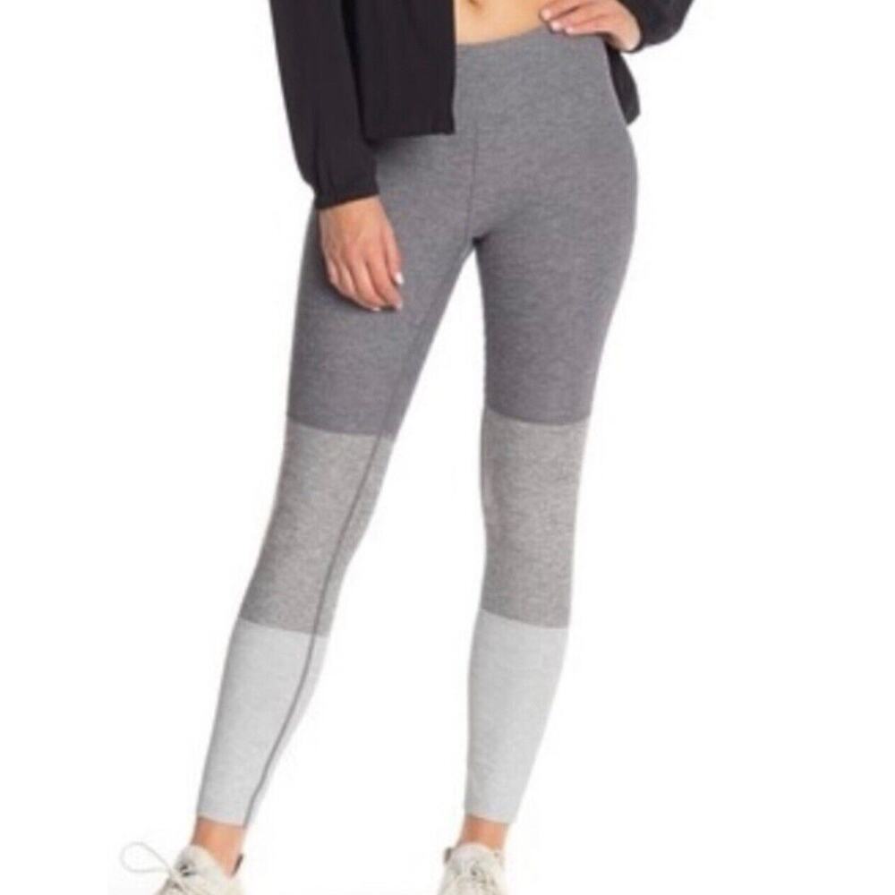 Outdoor Voices Gray Color Block Gradient Pocket Techsweat Flex Crop Leggings S